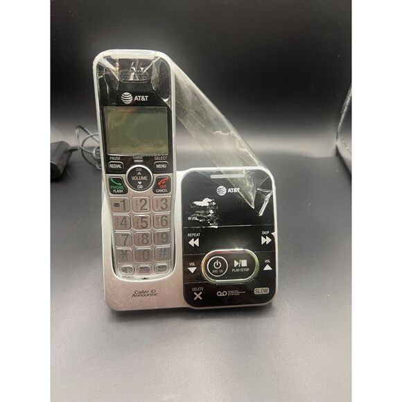 AT&T Digital Answering System Caller ID Announce Cordlesss Phone w/Cords CRL3210 - Picture 1 of 4